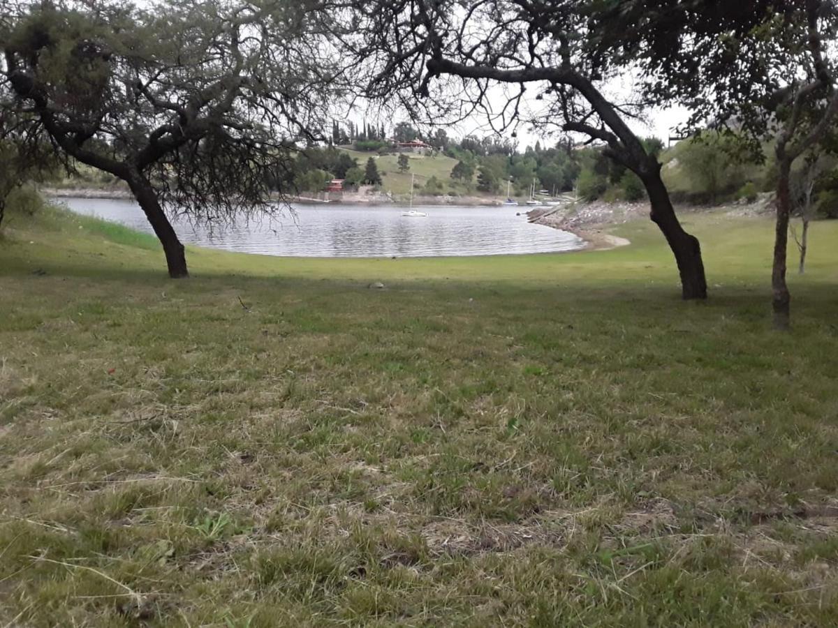 Peperina Lago Los Molinos Villa Ciudad de America Exterior photo